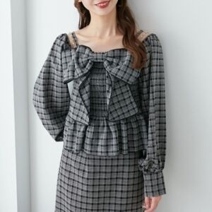 Majestic Legon Chain Ribbon Long Sleeve Blouse